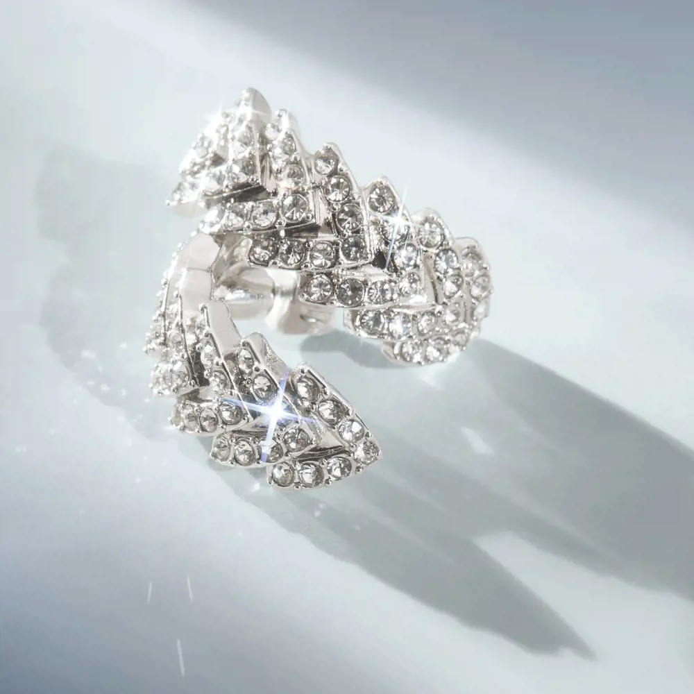 Серьги со сверкающими вставками 48568 Орифлейм Oriflame Орифлэйм